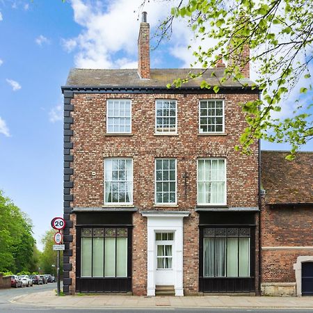 Bootham Court Grade II Duplex Apartment With Free Parking & Wi-Fi - Sleeps 2-6 People York Buitenkant foto