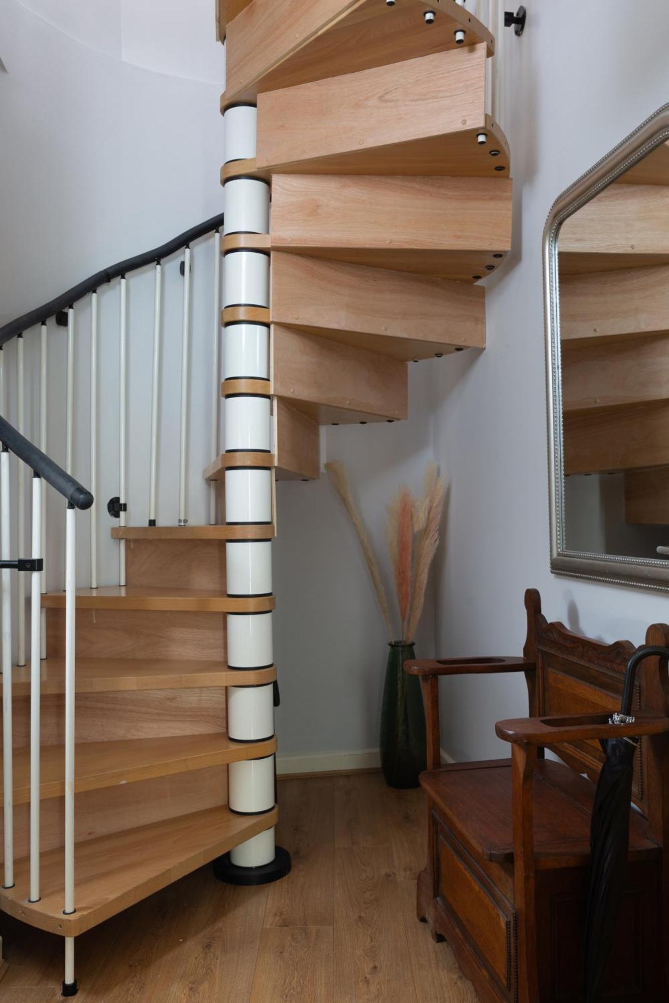 Bootham Court Grade II Duplex Apartment With Free Parking & Wi-Fi - Sleeps 2-6 People York Buitenkant foto